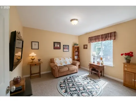 27835 Meridian Heights Loop Sweet Home OR 97386