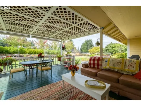27835 Meridian Heights Loop Sweet Home OR 97386