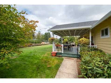 27835 Meridian Heights Loop Sweet Home OR 97386