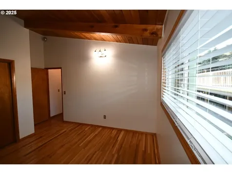1613 Oregon Street The Dalles OR 97058