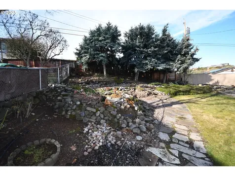 1613 Oregon Street The Dalles OR 97058