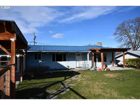 1613 Oregon Street The Dalles OR 97058