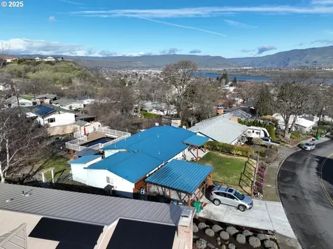 1613 Oregon Street The Dalles OR 97058