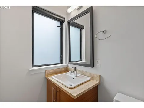 1728 NW Riverscape Street Portland OR 97209