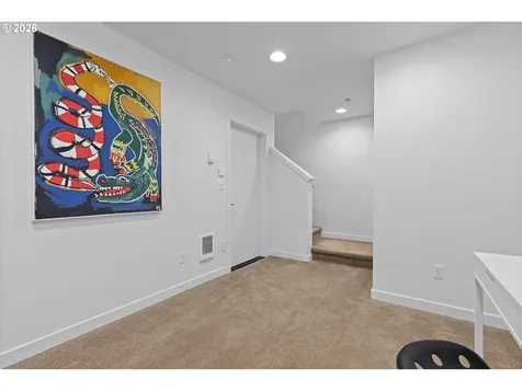 1728 NW Riverscape Street Portland OR 97209