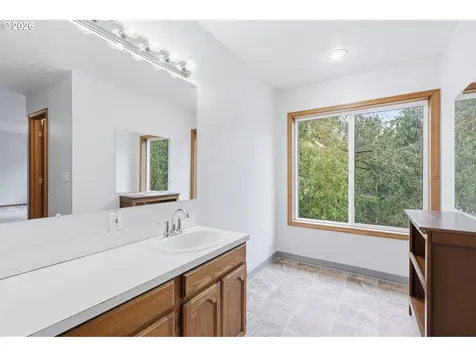 18370 S Matthew Court Oregon City OR 97045