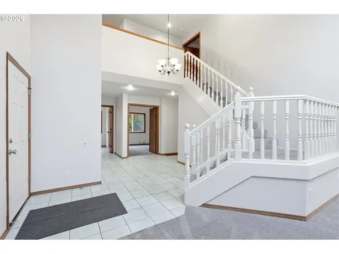 18370 S Matthew Court Oregon City OR 97045