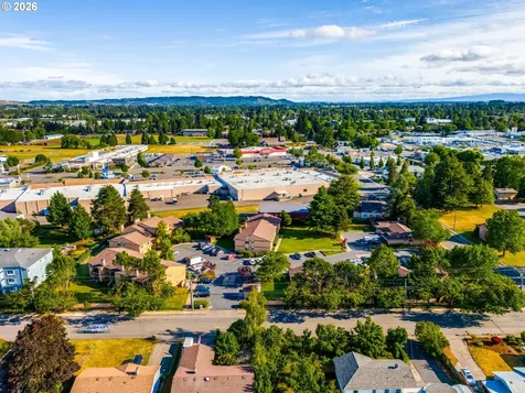 1254 NE 27th Street Mcminnville OR 97128
