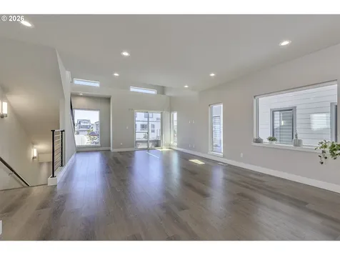 4179 SE 68th Avenue Hillsboro OR 97123
