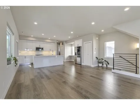4179 SE 68th Avenue Hillsboro OR 97123