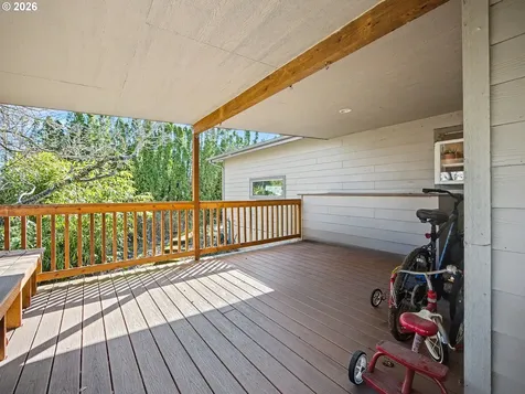 907 SW Halsey Street Troutdale OR 97060