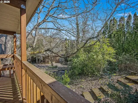 907 SW Halsey Street Troutdale OR 97060