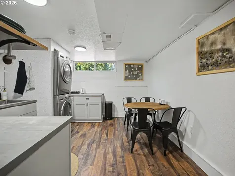 907 SW Halsey Street Troutdale OR 97060