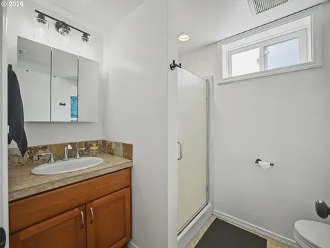 907 SW Halsey Street Troutdale OR 97060