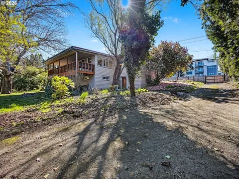 907 SW Halsey Street Troutdale OR 97060