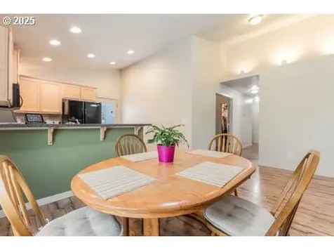 10501 NE 68th Avenue Vancouver WA 98686