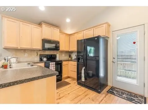 10501 NE 68th Avenue Vancouver WA 98686