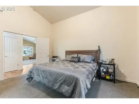 10501 NE 68th Avenue Vancouver WA 98686