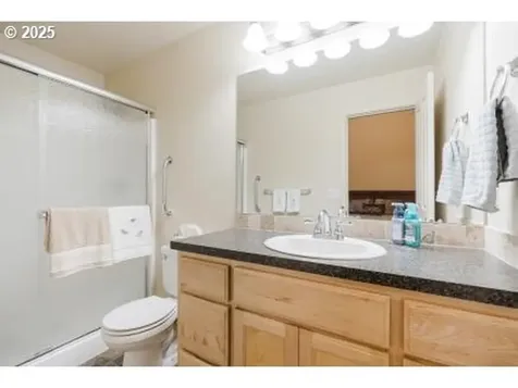 10501 NE 68th Avenue Vancouver WA 98686