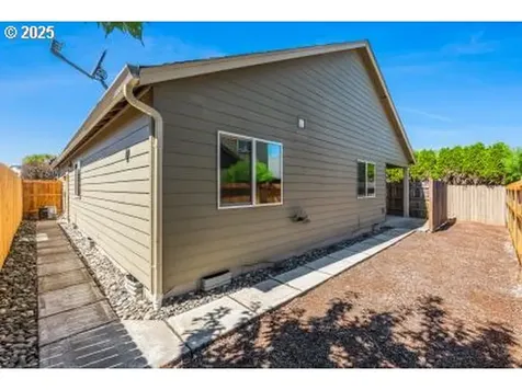 10501 NE 68th Avenue Vancouver WA 98686