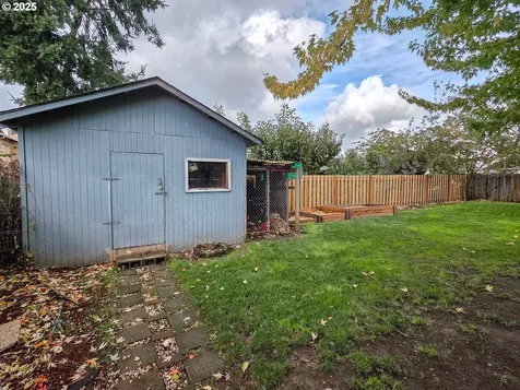2140 S Dogwood Street Cornelius OR 97113
