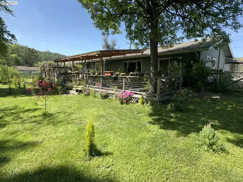 159 Fawn Drive Roseburg OR 97470