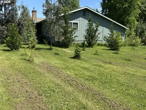 159 Fawn Drive Roseburg OR 97470