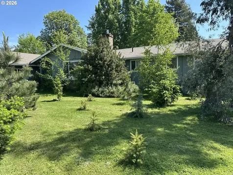 159 Fawn Drive Roseburg OR 97470