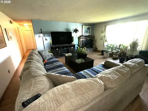 159 Fawn Drive Roseburg OR 97470