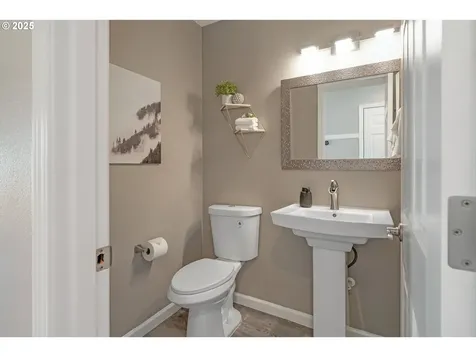 15067 Glendoveer Court Oregon City OR 97045