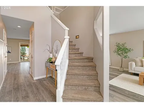 15067 Glendoveer Court Oregon City OR 97045