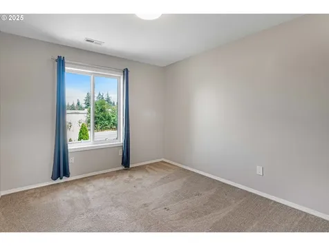 15067 Glendoveer Court Oregon City OR 97045