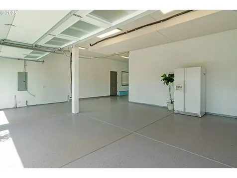 15067 Glendoveer Court Oregon City OR 97045