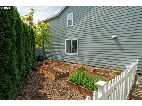15067 Glendoveer Court Oregon City OR 97045