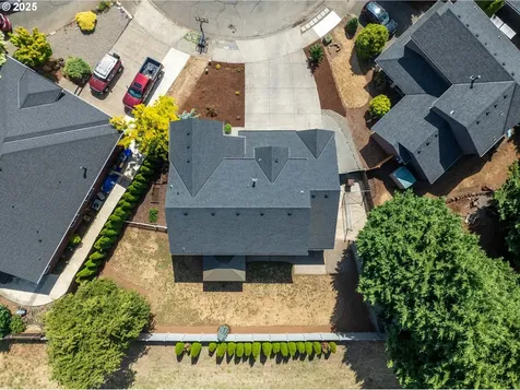 15067 Glendoveer Court Oregon City OR 97045