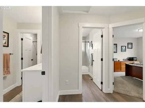 304 SW Birdsdale Drive Gresham OR 97080