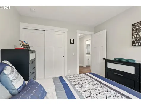 304 SW Birdsdale Drive Gresham OR 97080