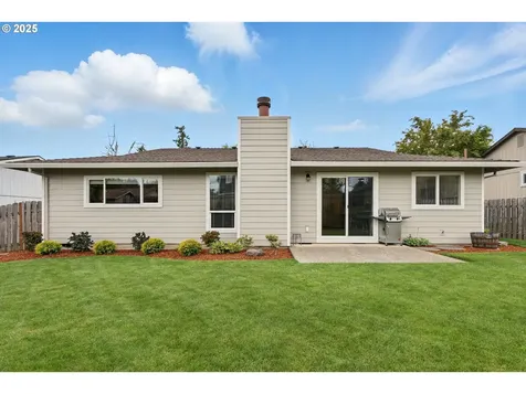 304 SW Birdsdale Drive Gresham OR 97080