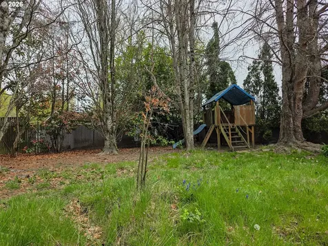 22297 NE Failing Street Fairview OR 97024