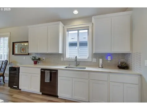 10809 NE 121st Avenue Vancouver WA 98662