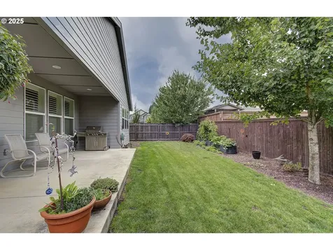 10809 NE 121st Avenue Vancouver WA 98662