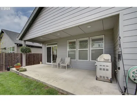 10809 NE 121st Avenue Vancouver WA 98662
