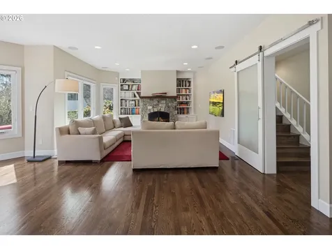 4166 Glacier Lily Street Lake Oswego OR 97035