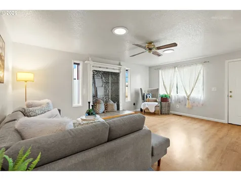 1830 Tamarack Way Forest Grove OR 97116