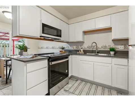 1830 Tamarack Way Forest Grove OR 97116