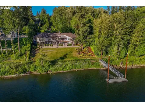 3838 SE Hillside Drive Milwaukie OR 97267