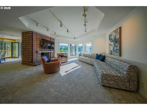 3838 SE Hillside Drive Milwaukie OR 97267