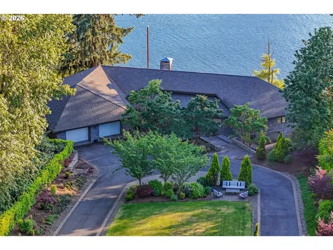 3838 SE Hillside Drive Milwaukie OR 97267