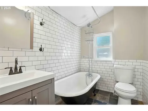 4706 NE 24th Avenue Portland OR 97211