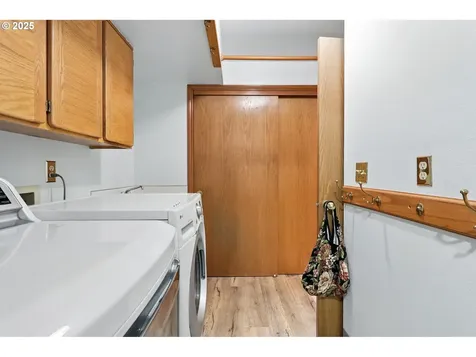 5450 SE Pine Street Hillsboro OR 97123